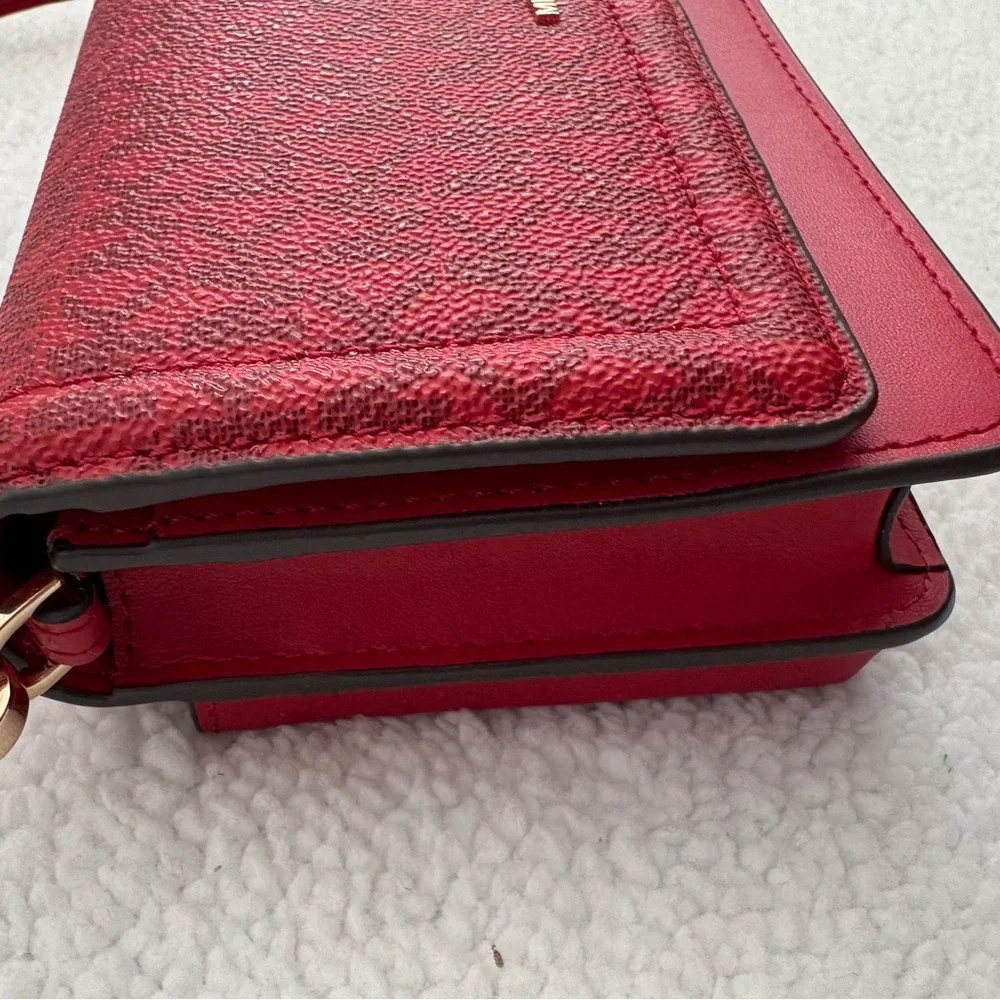 Michael Kors Scarlet Crossbody Bag - Picture 3 of 4